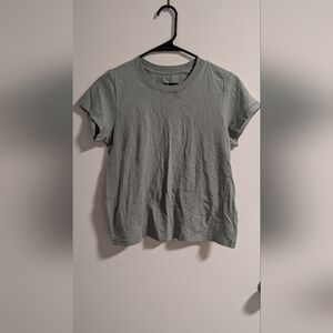 Everlane T-shirt